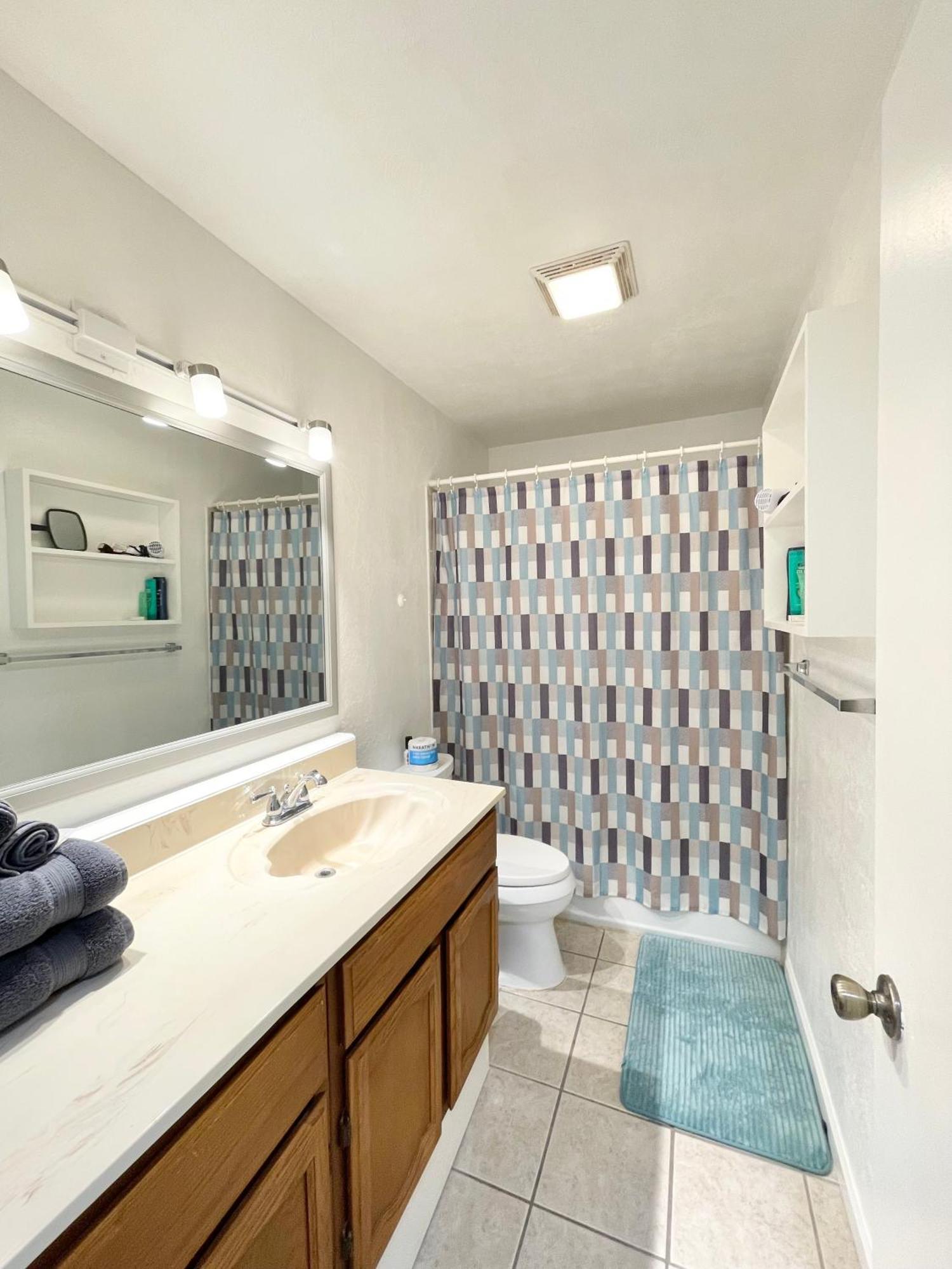 Kona 1br On Alii Dr Saltwater Pool Surf Sun Ac Close To Magic Sands